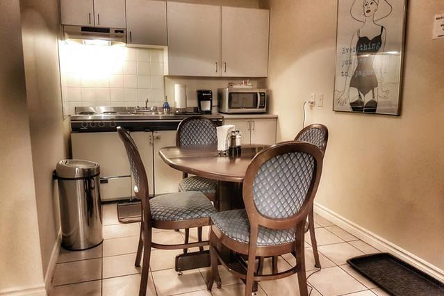 Cozy Little Apartment #11 By Amazing Property Rentals ガティノー エクステリア 写真